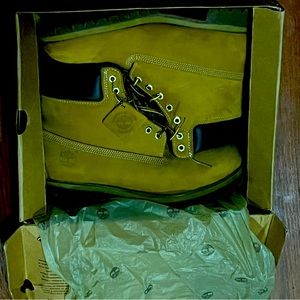 Mens Timberland boots (Butters)